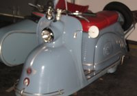 Glas Goggo mit Beiwagen